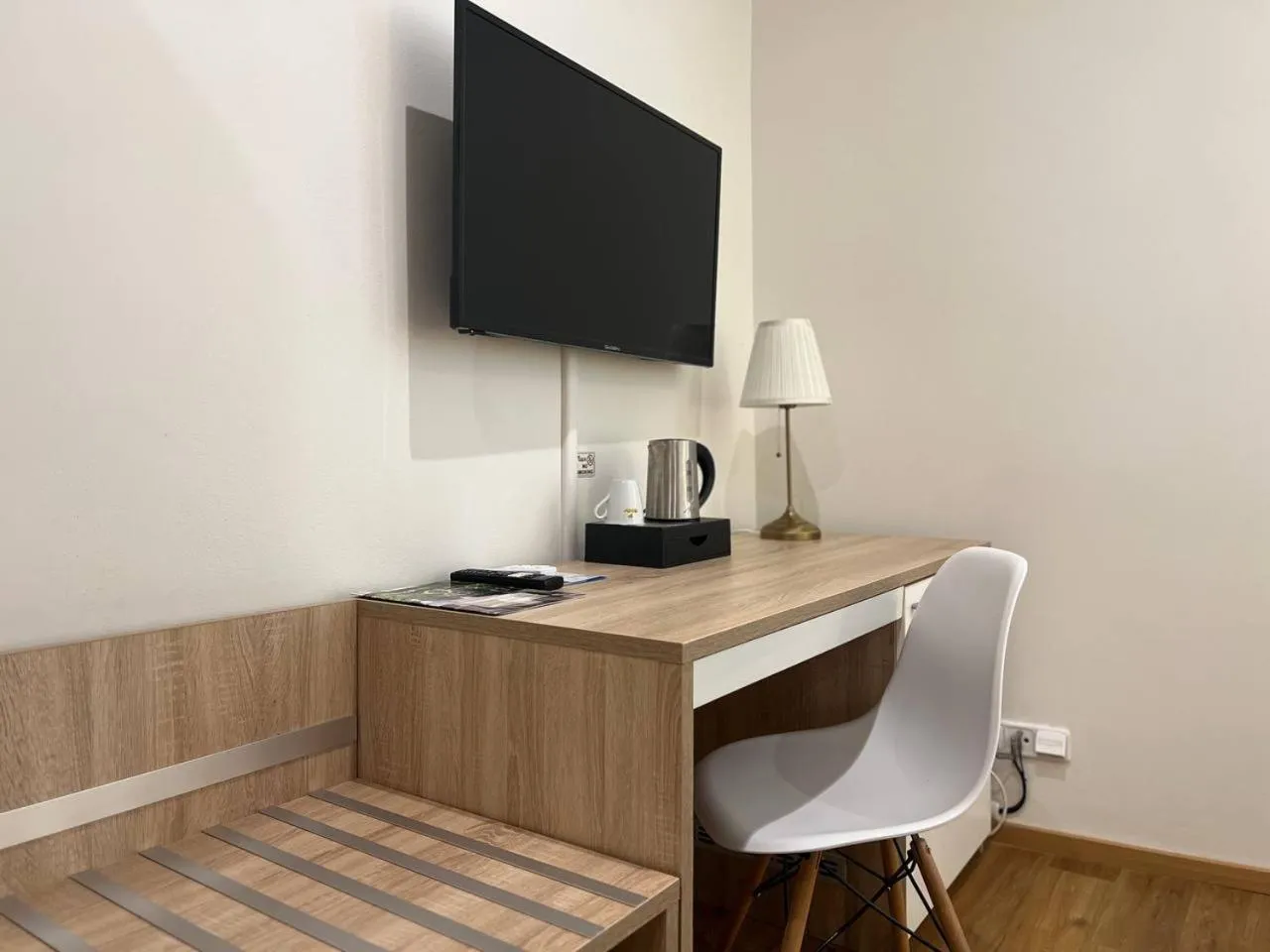 Small Rooms gallery image 6